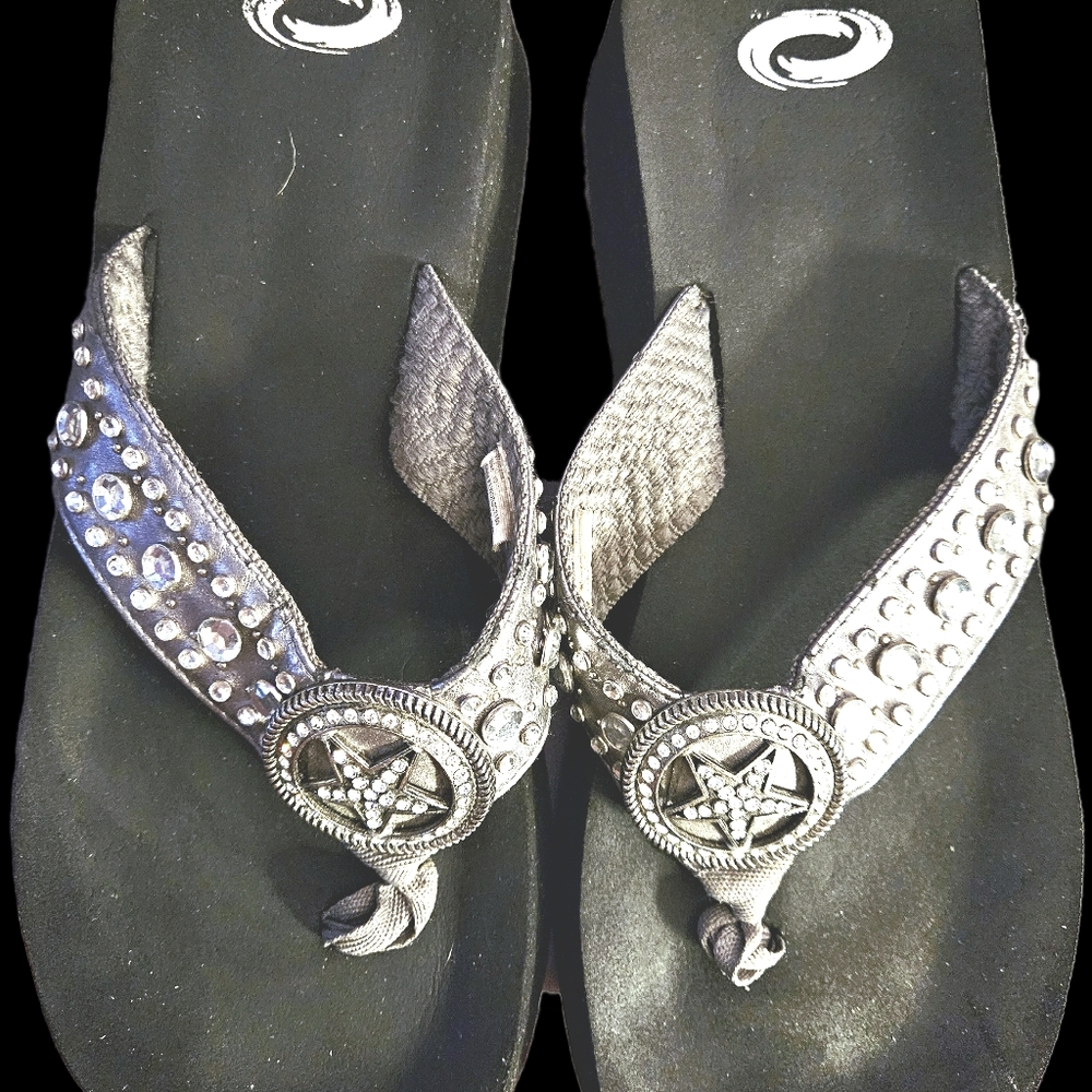 Women's rhinestone Embellished Flip Flops
